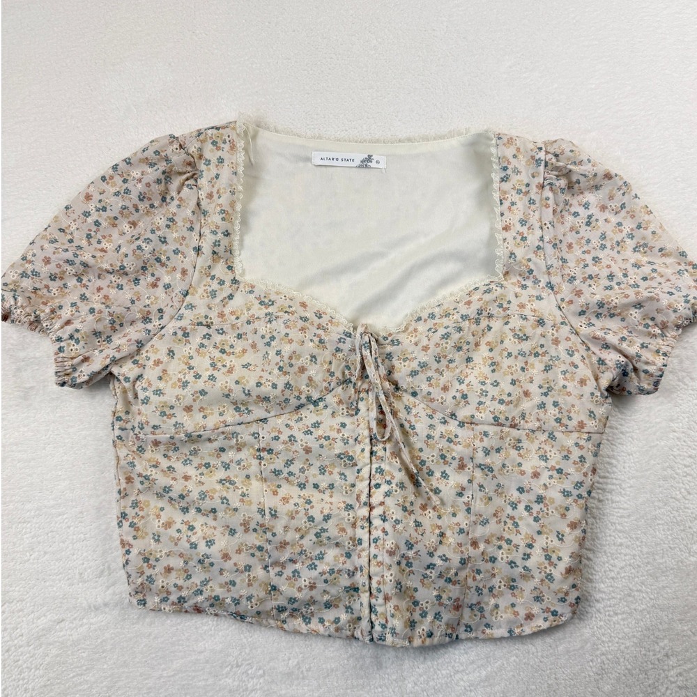 Altar'd State Floral Eyelet Crop Top Women XL Ivory Cottage Coquette Milkmaid